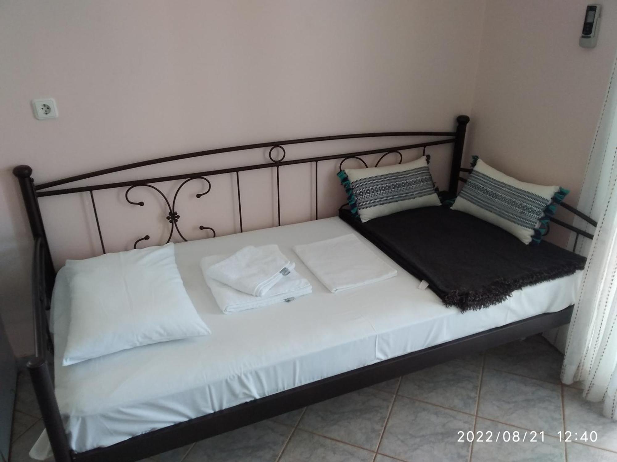 Perdikionia Apartment