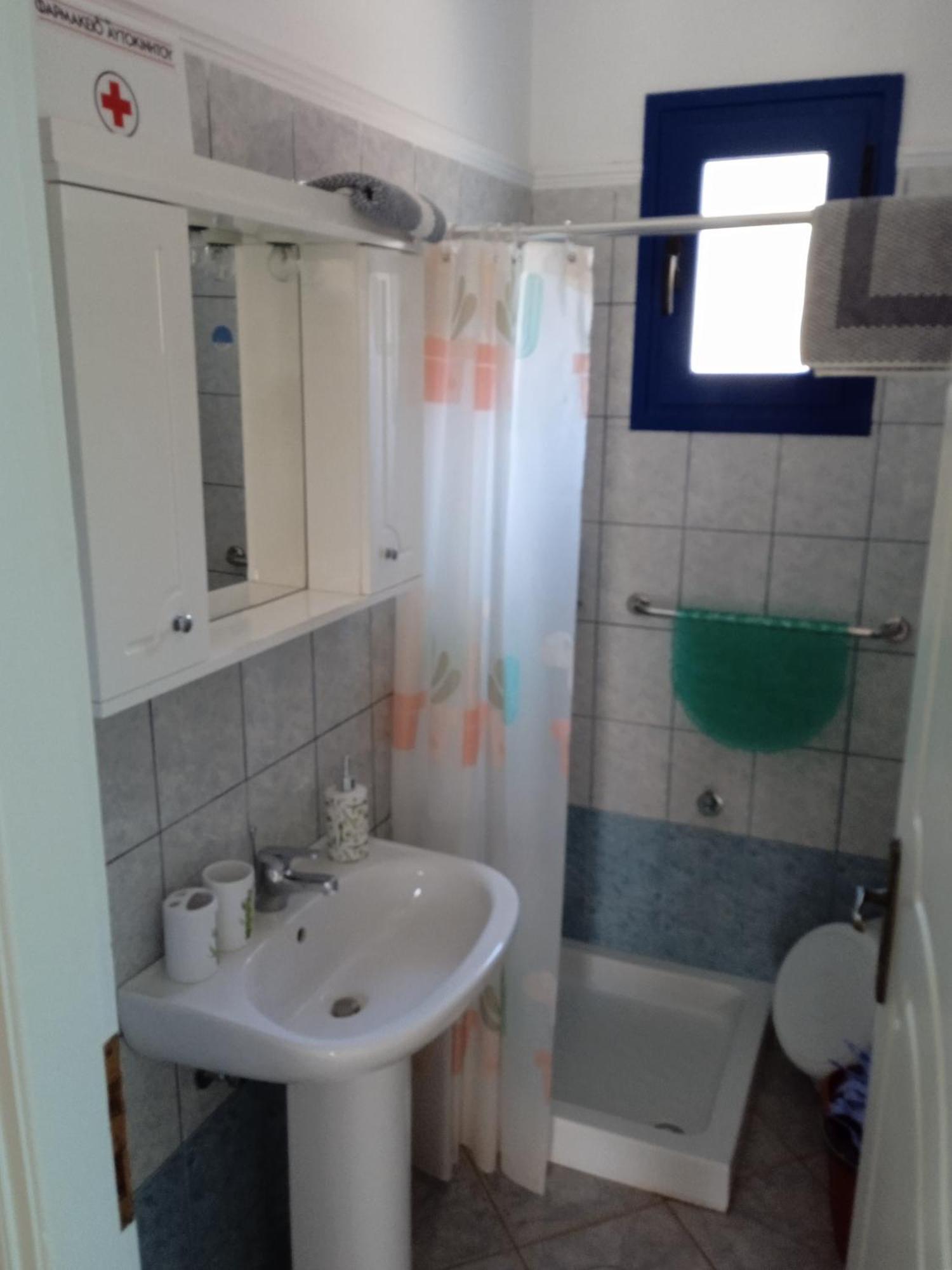 Perdikionia Apartment *