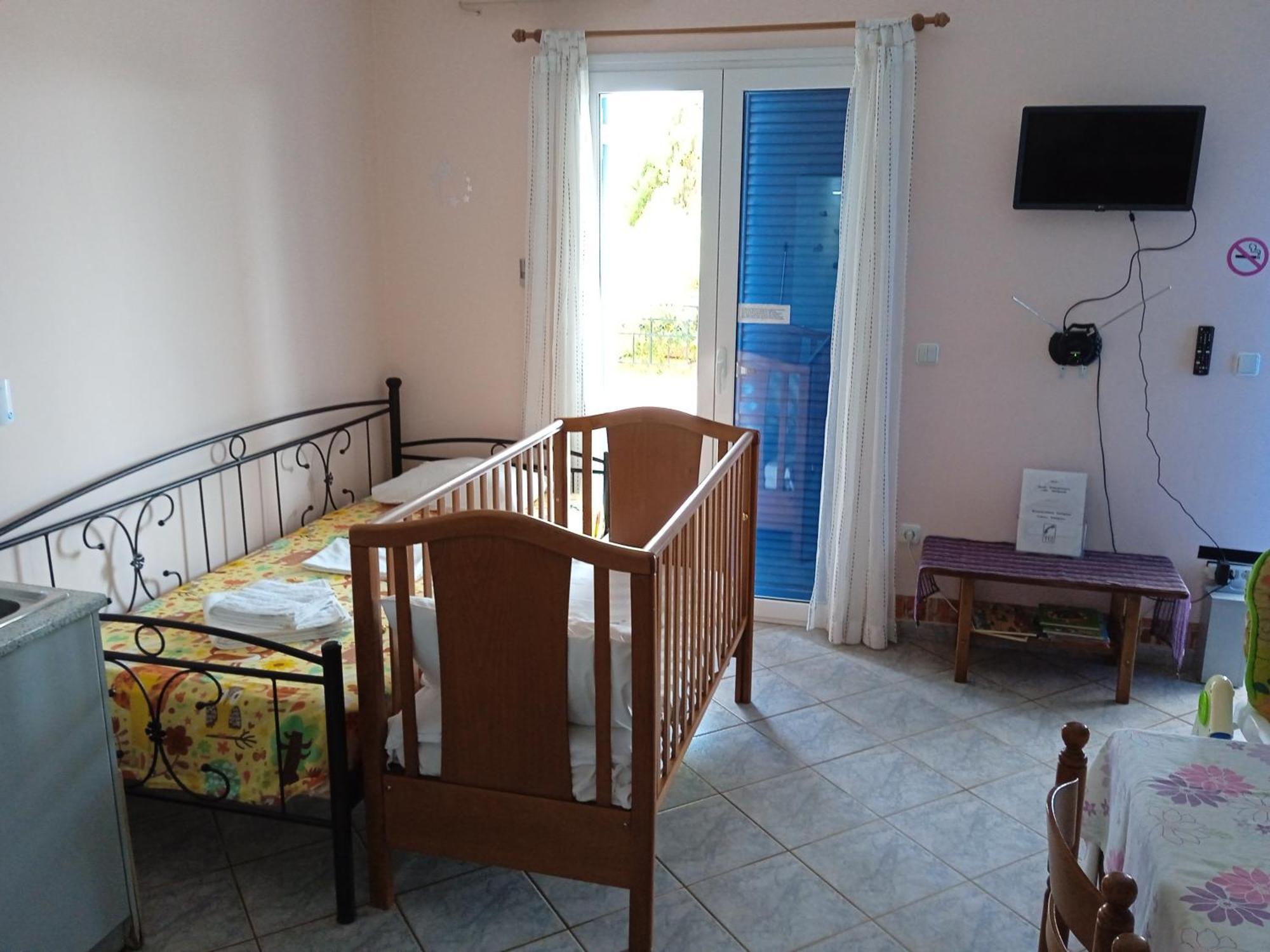 Perdikionia Apartment